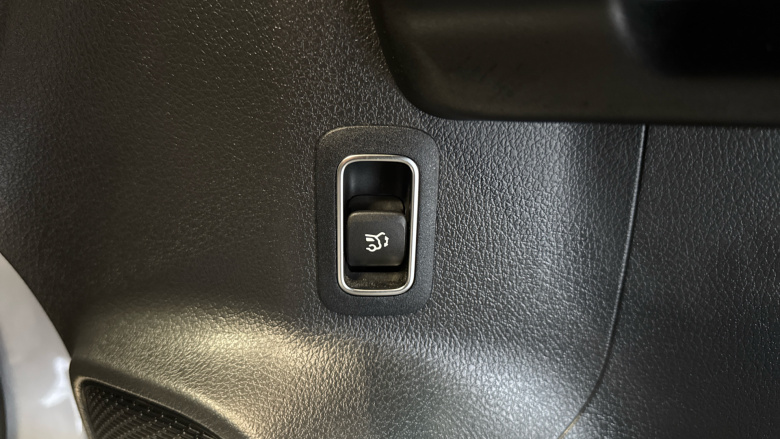 Mercedes-Benz Eqa 300 4M 168kW AMG Line Premium 66.5kWh 5dr Auto Electric Hatchback